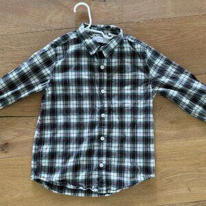 Old Navy Built-In Flex Button Down Shirt